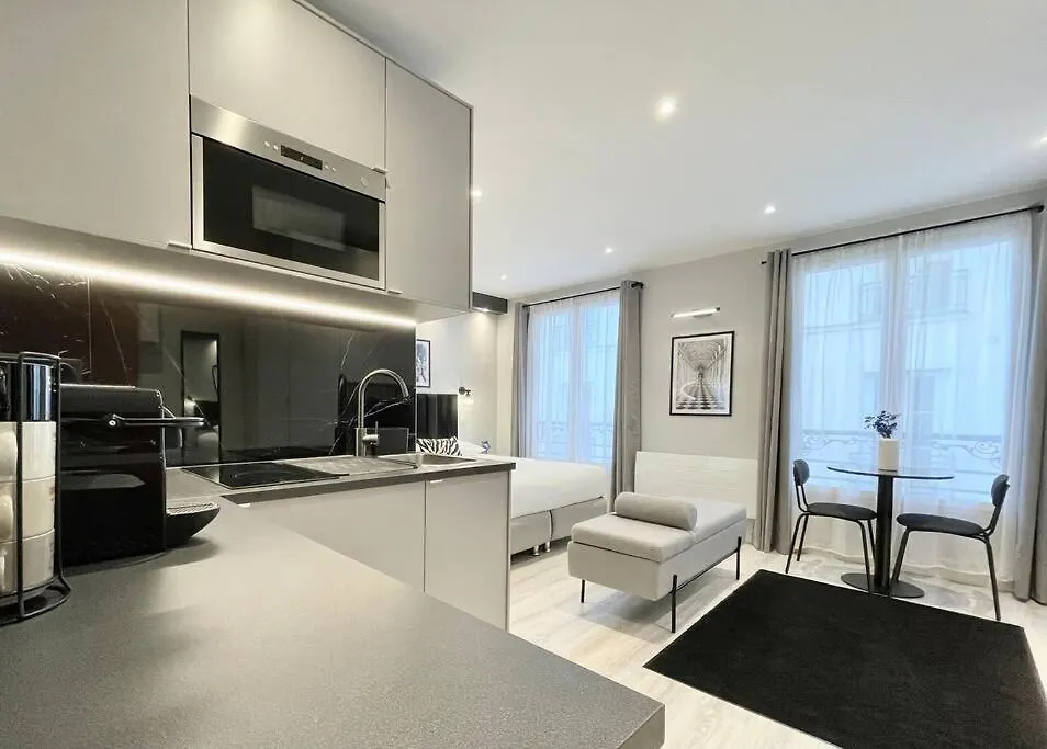 Charming Marais, Republique, Bastille Apartamento